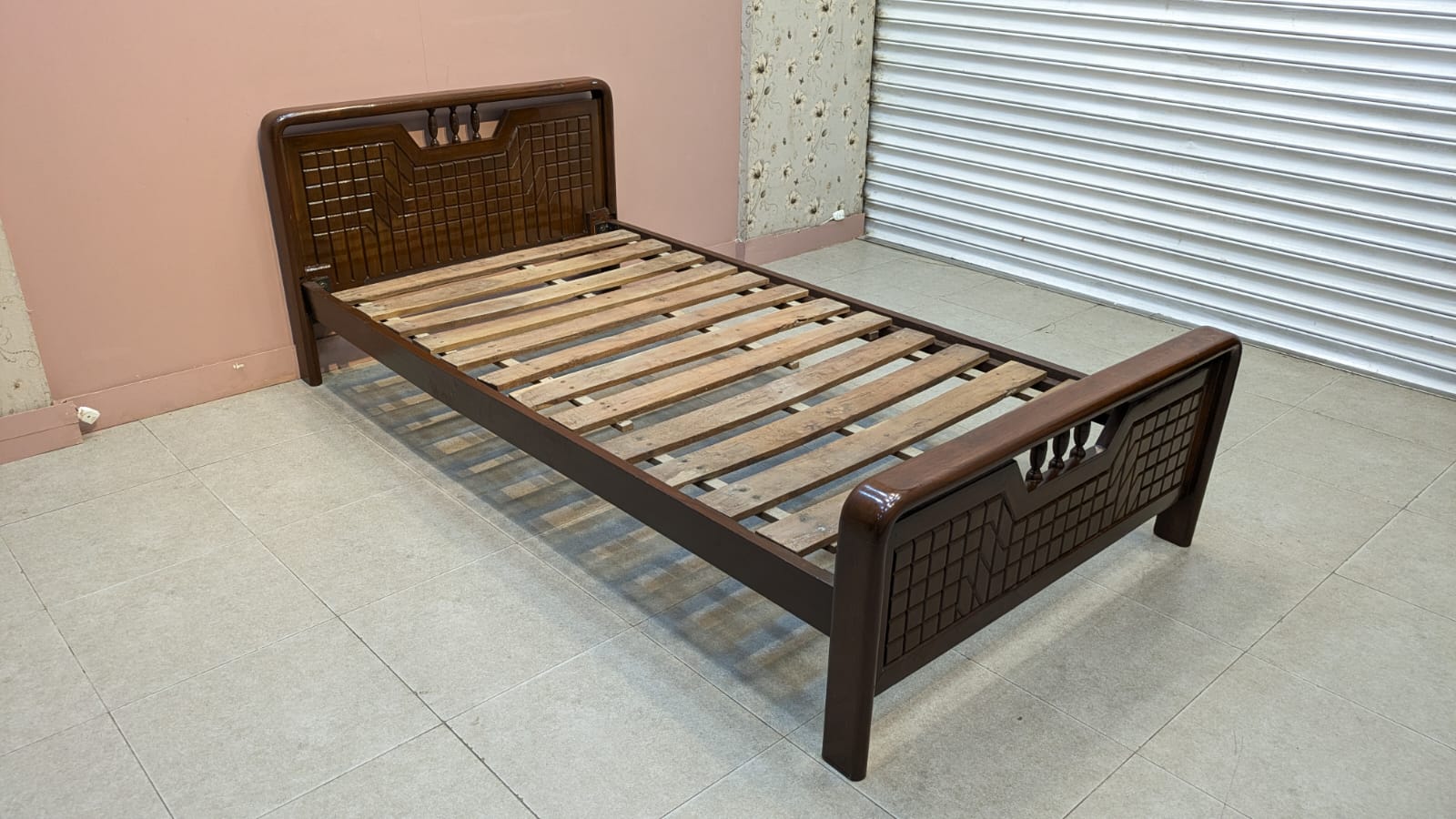 Single bed