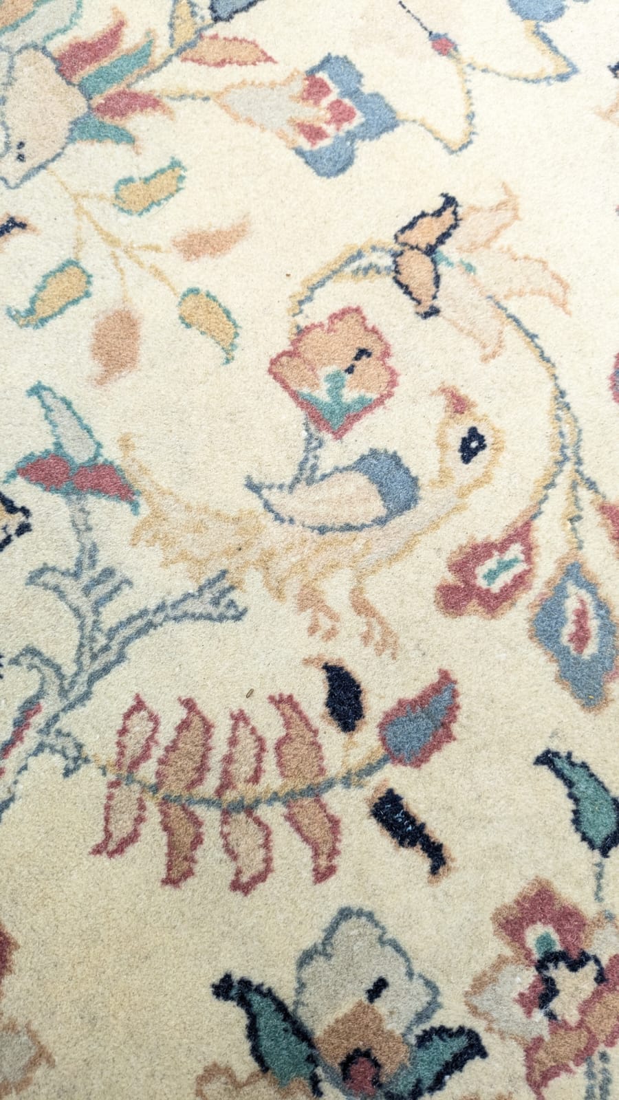 Vintage Persian Shikargah Hand Knotted Carpet