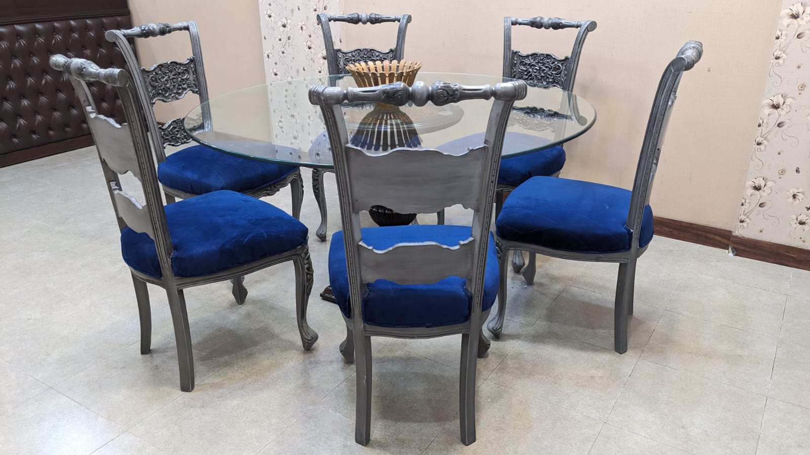 Solid Sheesham Wood 6 Seater Round Dining Table