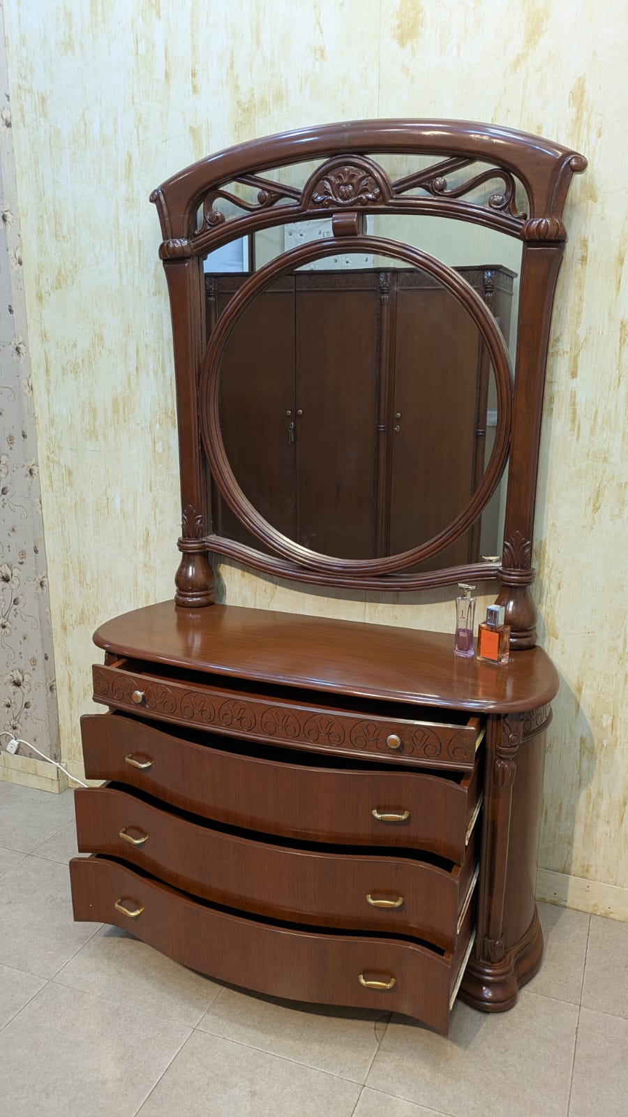 King Size Bedroom set