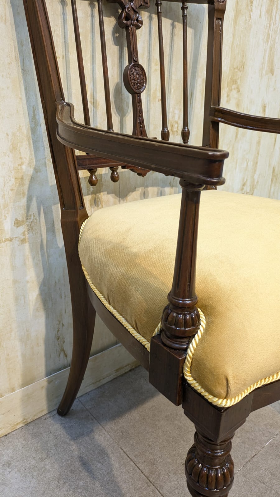 Coffee Chair With Table