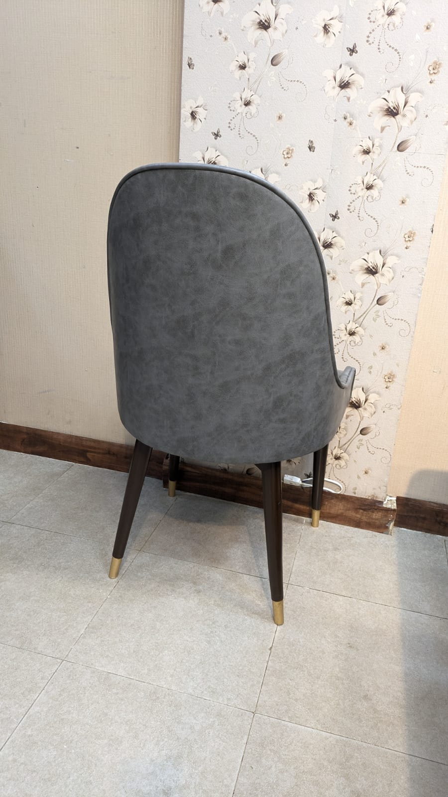 Luxury Design 6 Seater Marble Top Dining Table