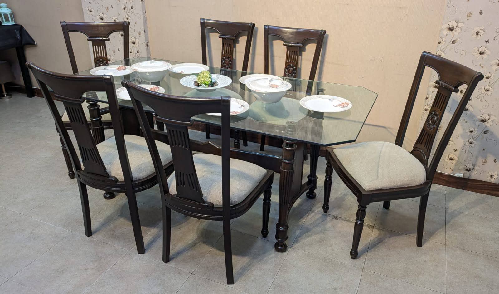 Solid Sheesham Wood 6 Seater Dining Table