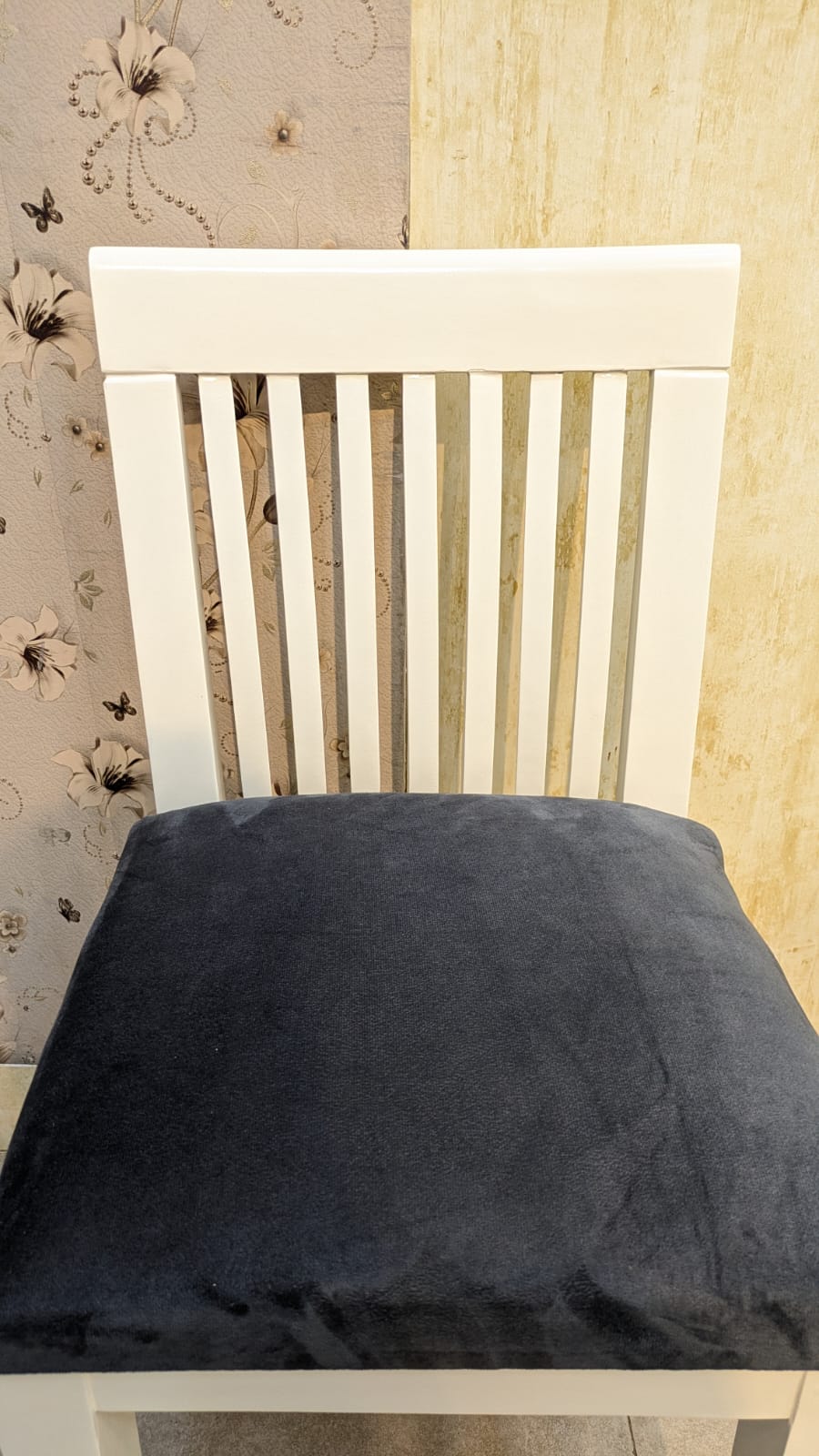 Twin Size Bed With Set