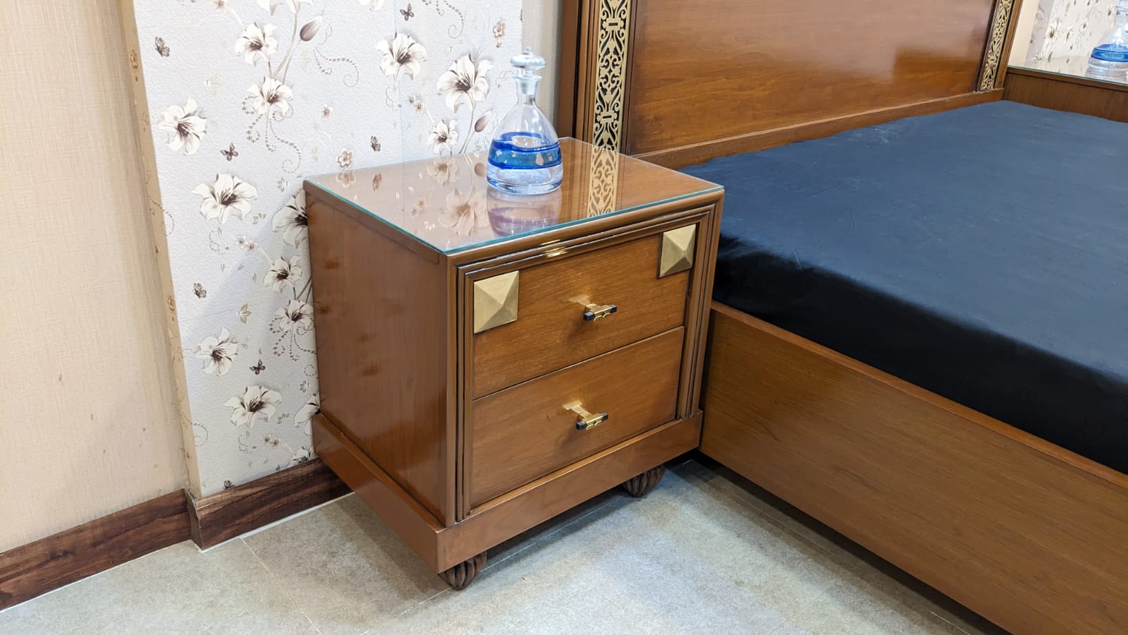 Brand New King Size Bed Set