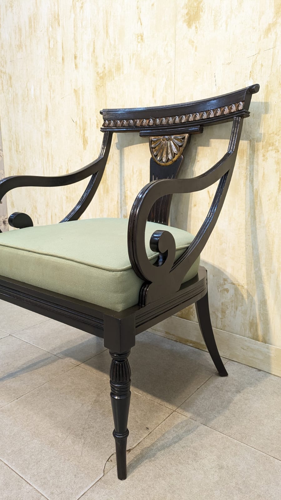 4 Seater Sofa Set