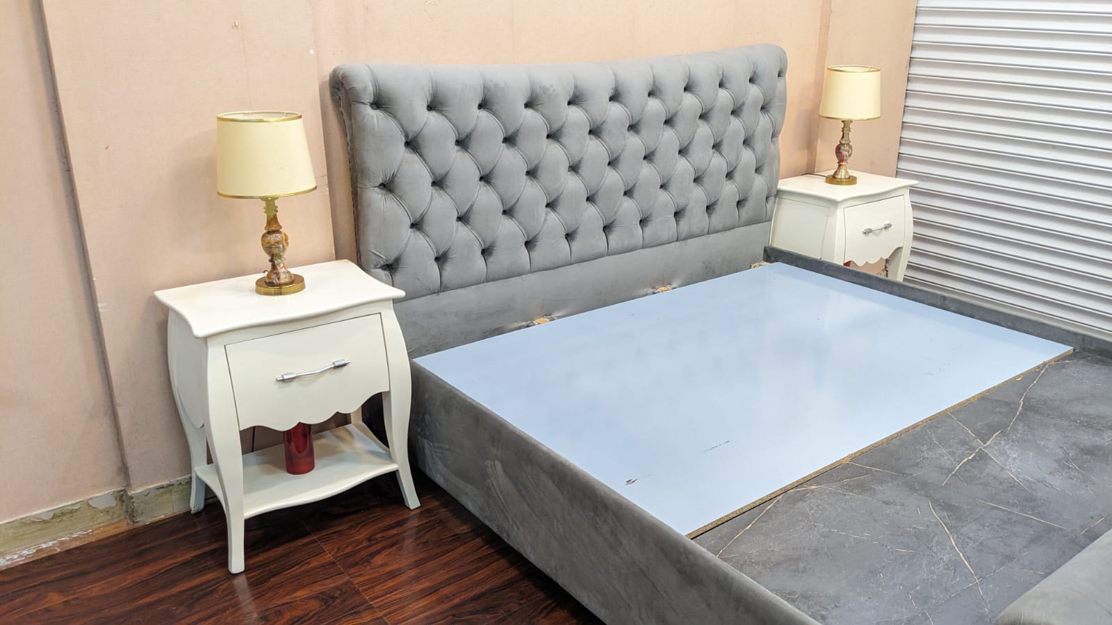 Modern Design King Size Bedroom Set