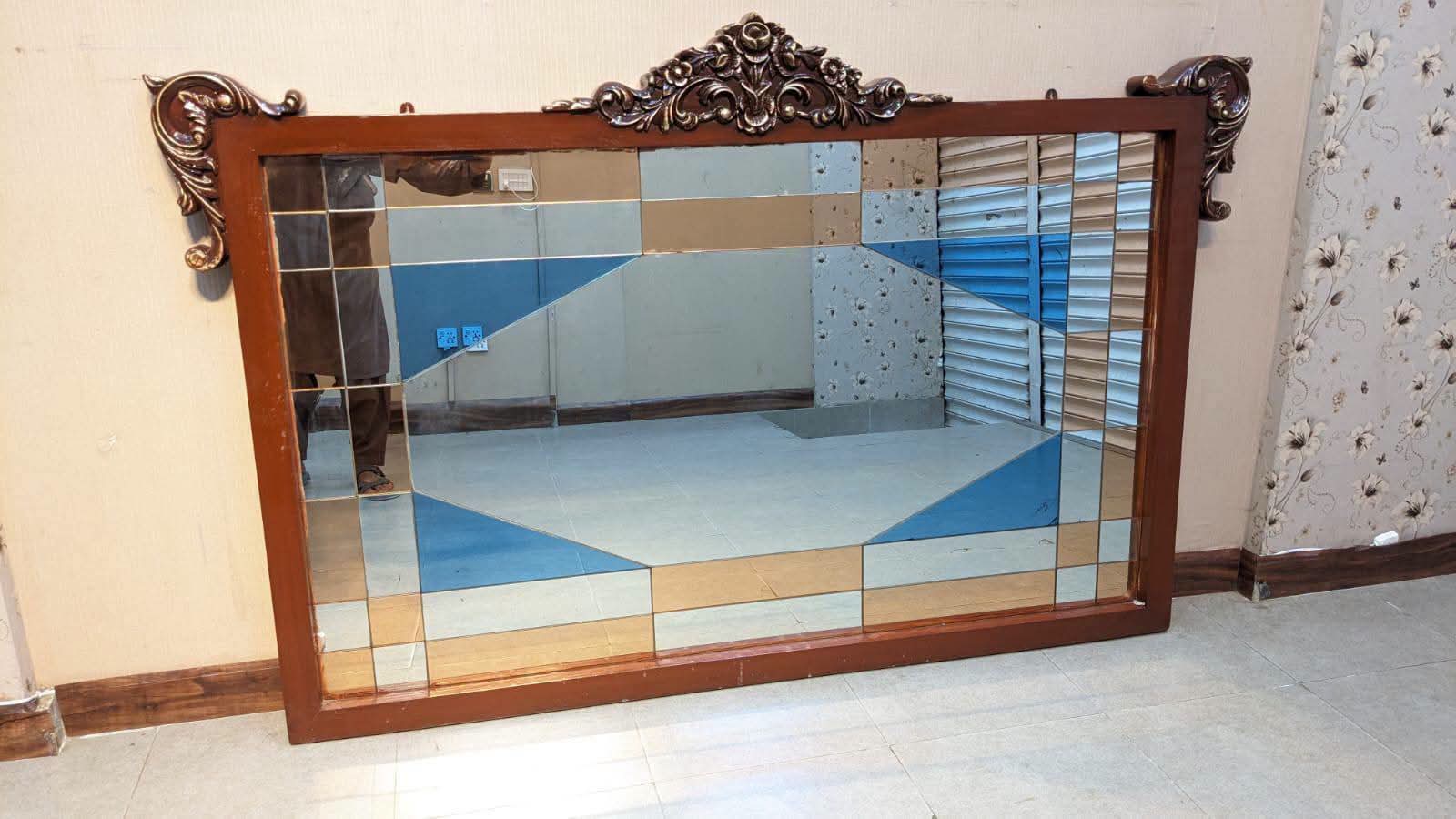 Premium Wall Mounted Mirror