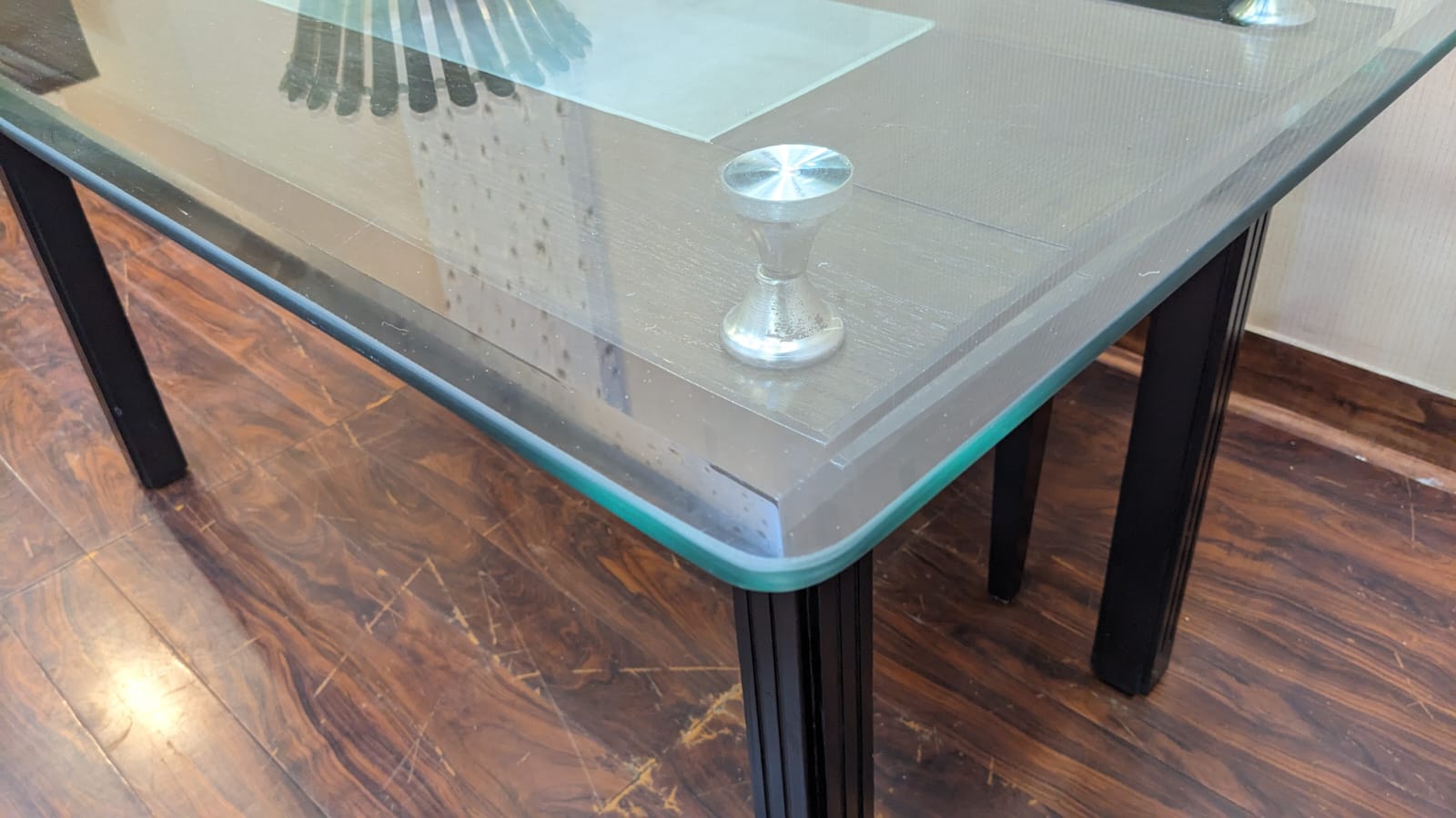 6 Seater Dining Table