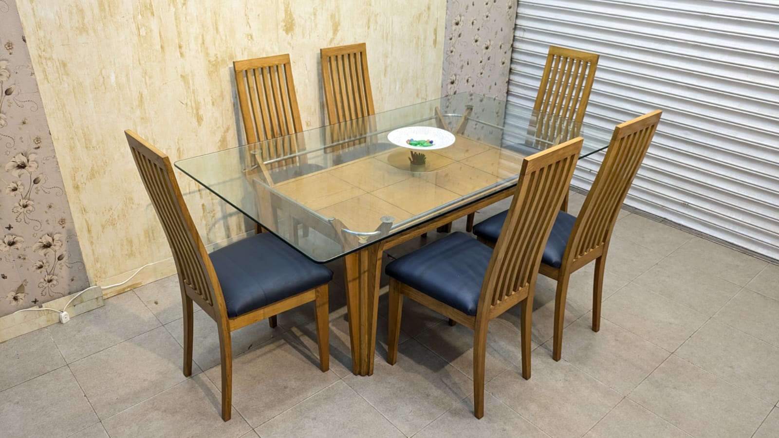 Imported 6 Seater Dining Table