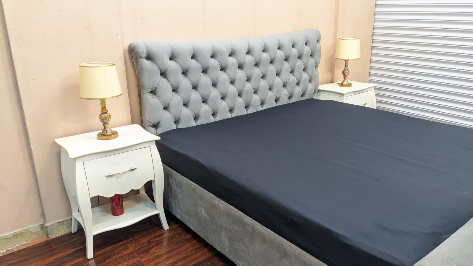 Modern Design King Size Bedroom Set