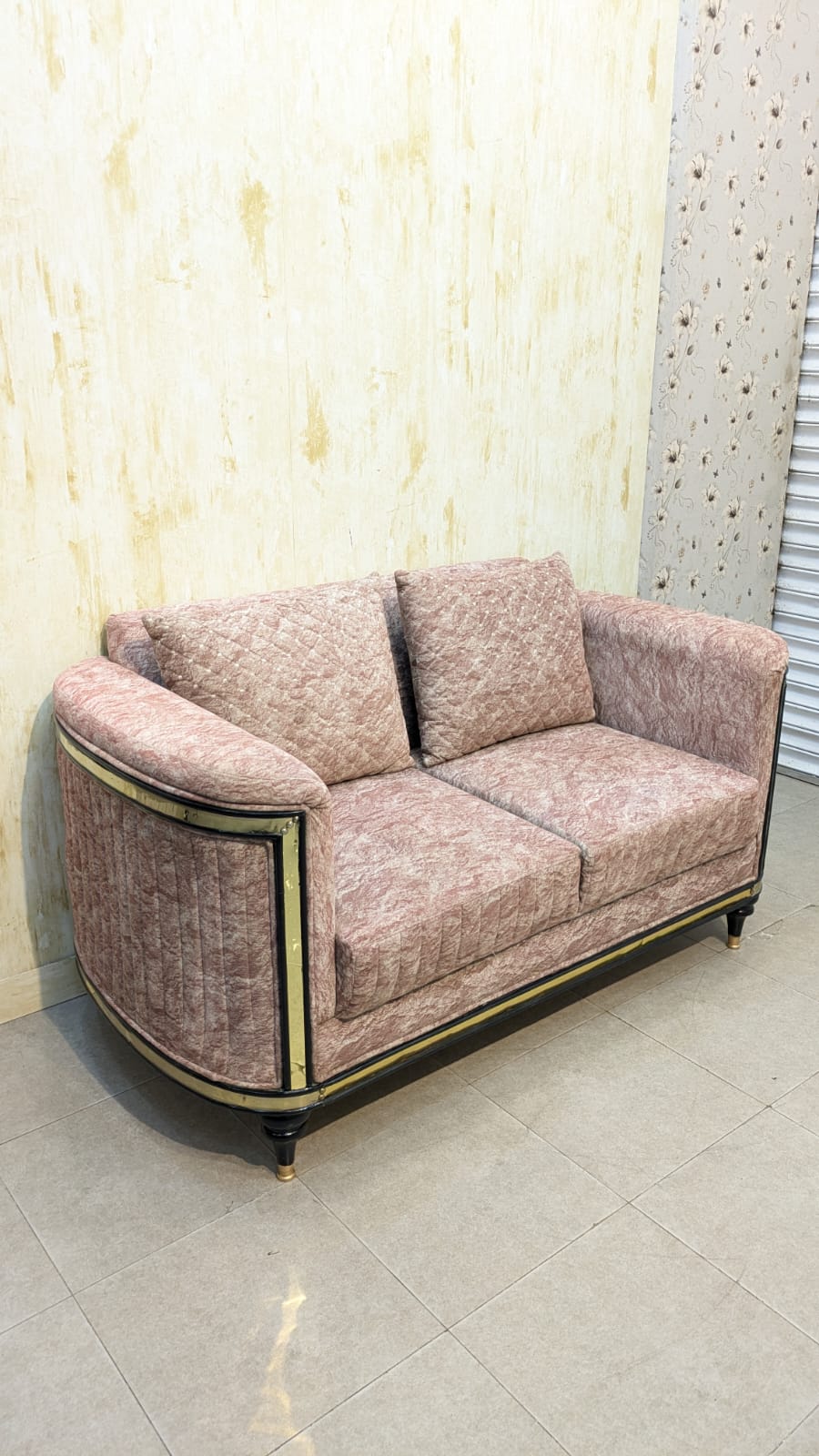 Modern 2 Seater Sofa