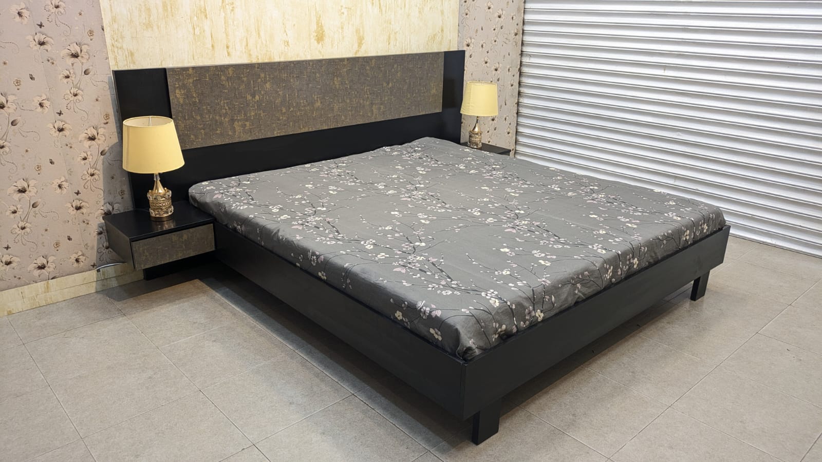 Habitt Novak King Size Bed Set