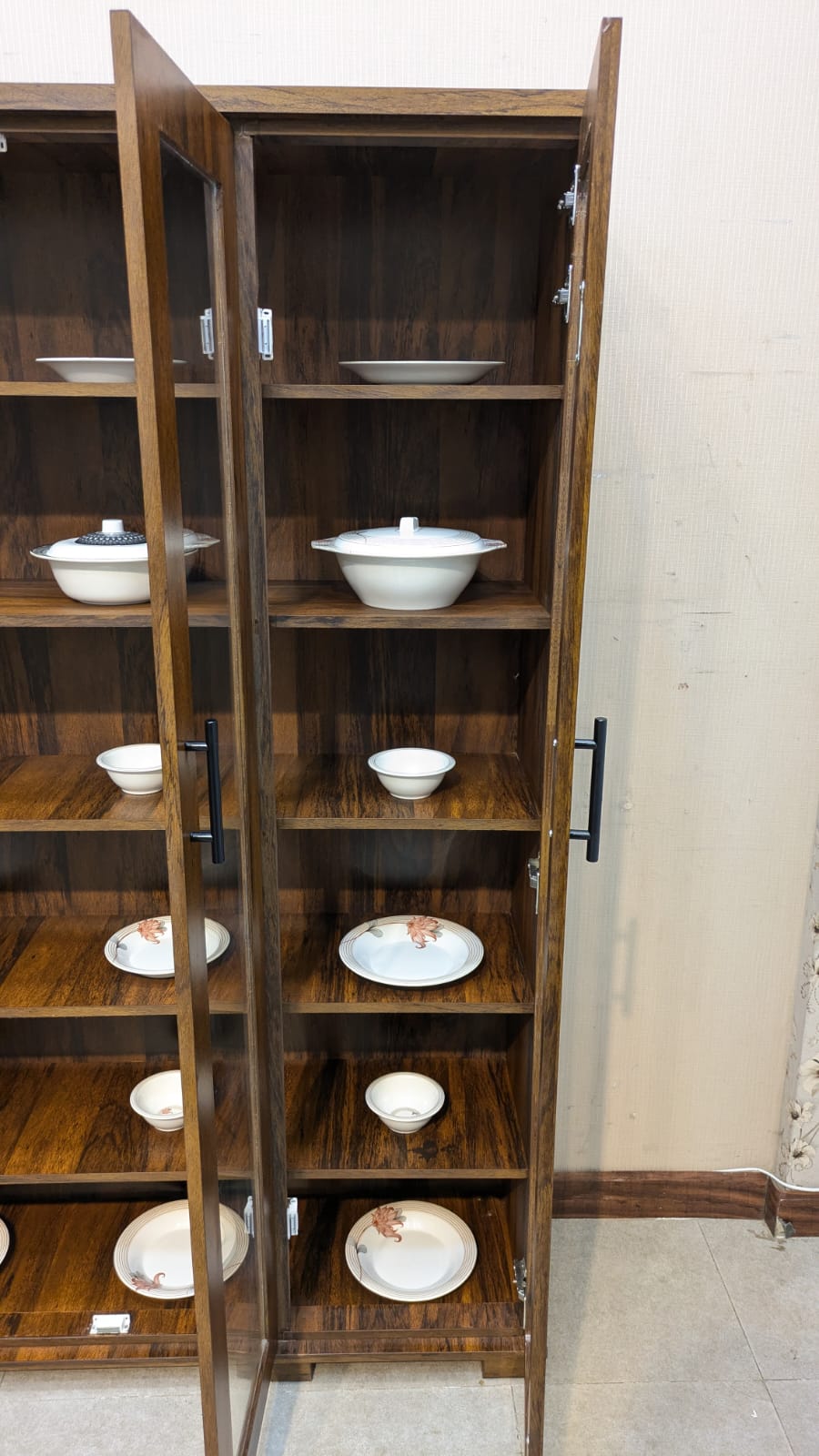 Brand New 3 Door Crockery Divider