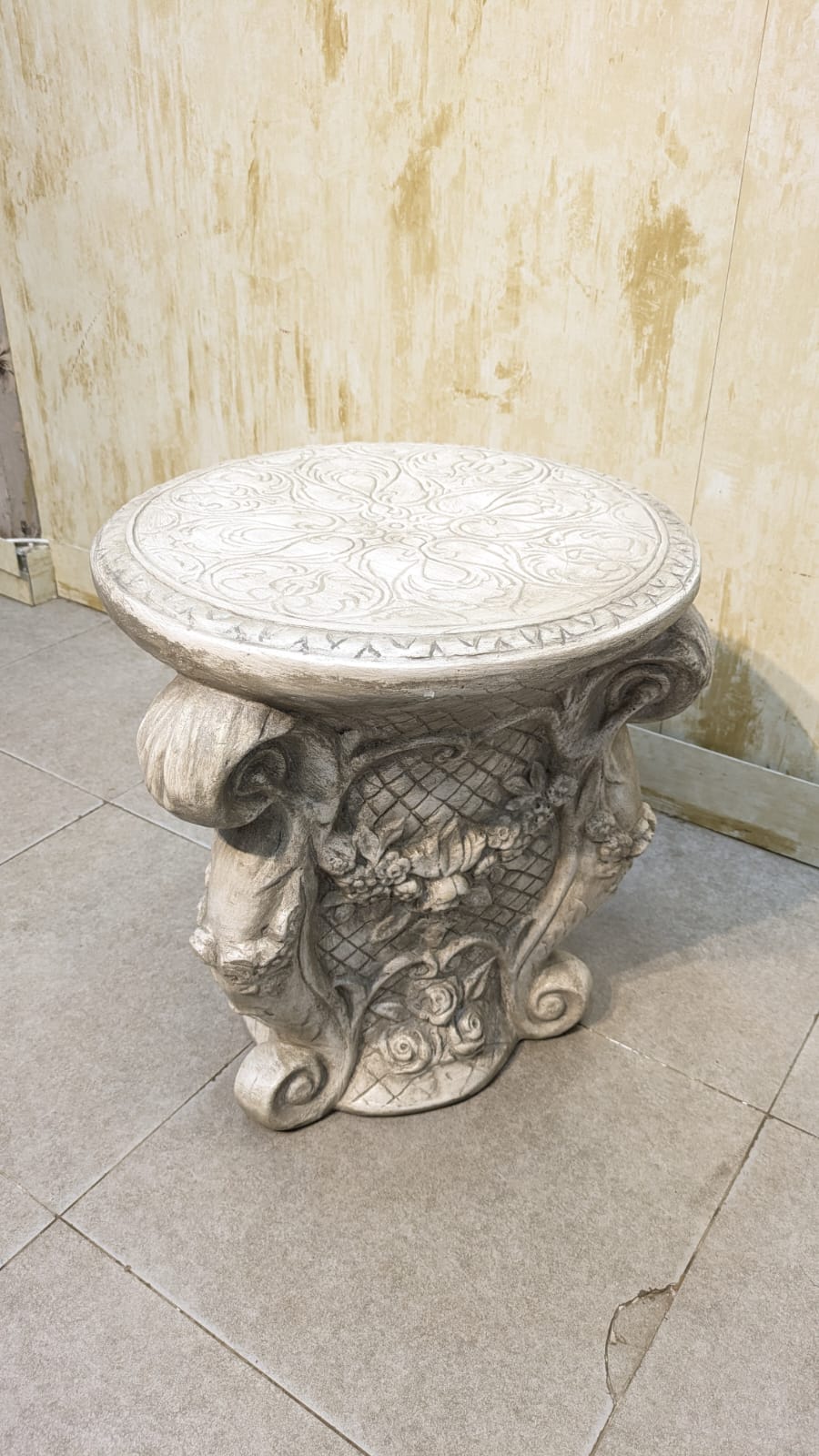 ✨ BRAND NEW ORNATE CLASSICAL-STYLE PEDESTAL ACCENT TABLE ✨