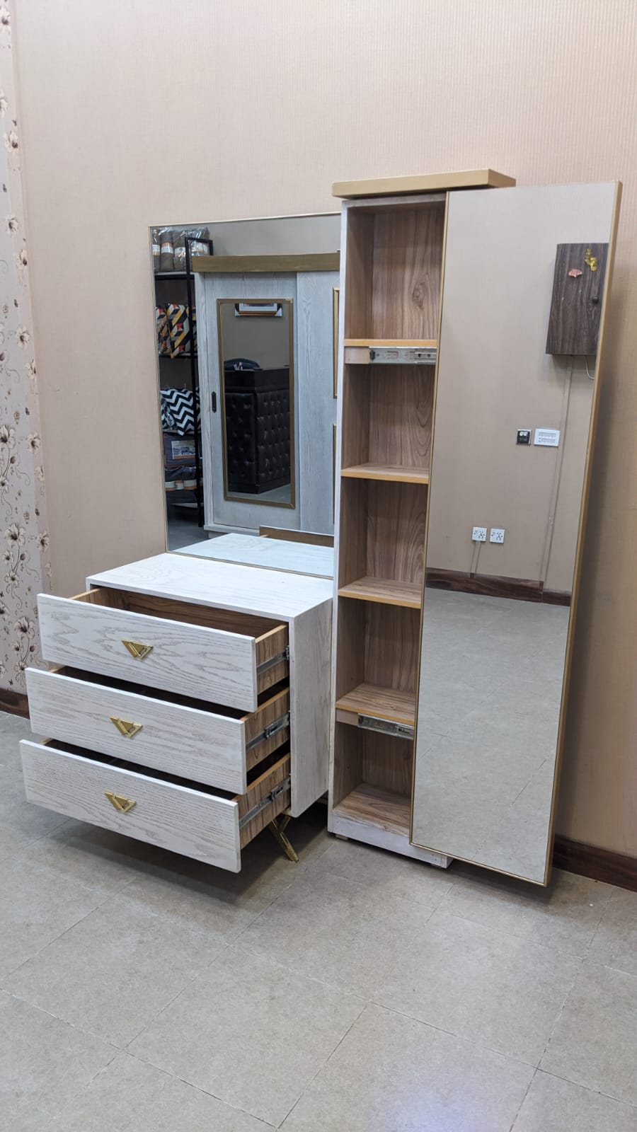 King Size Bedroom Set with Spring Mattress