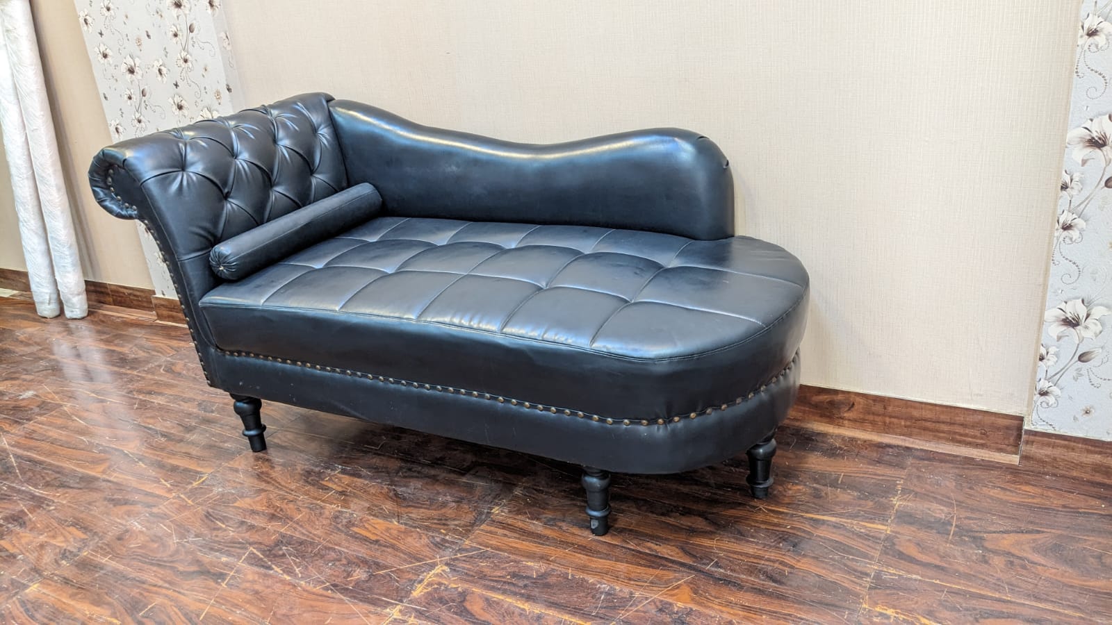 2 Seater Divan