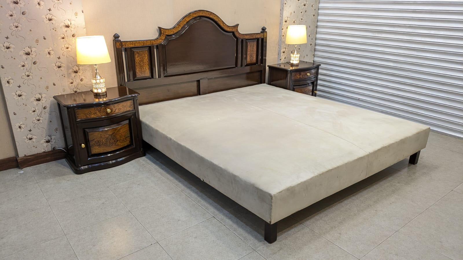 Vintage King Size Bed Set with Mattress