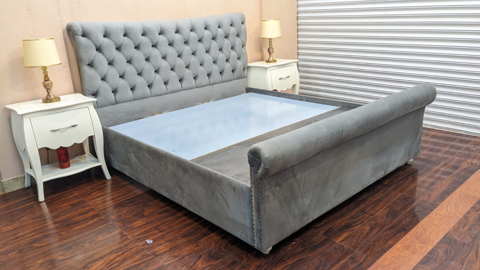 Modern Design King Size Bedroom Set