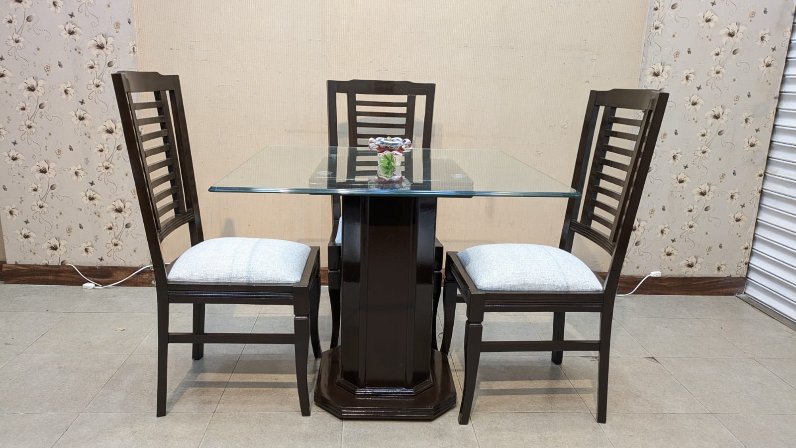 Sheesham Wood 4 Seater Dining Table