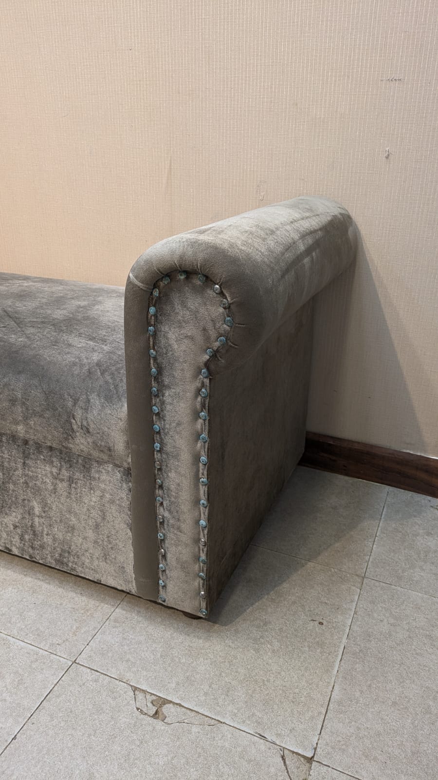 2 Seater Seattee