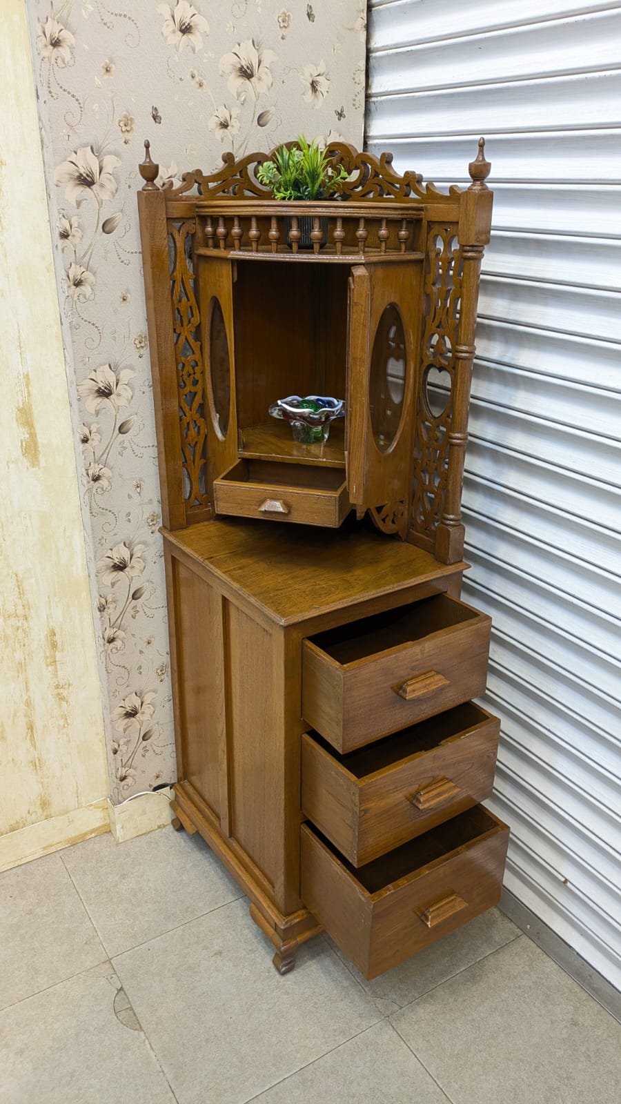 Antique Solid Burma Teak Wood Corner