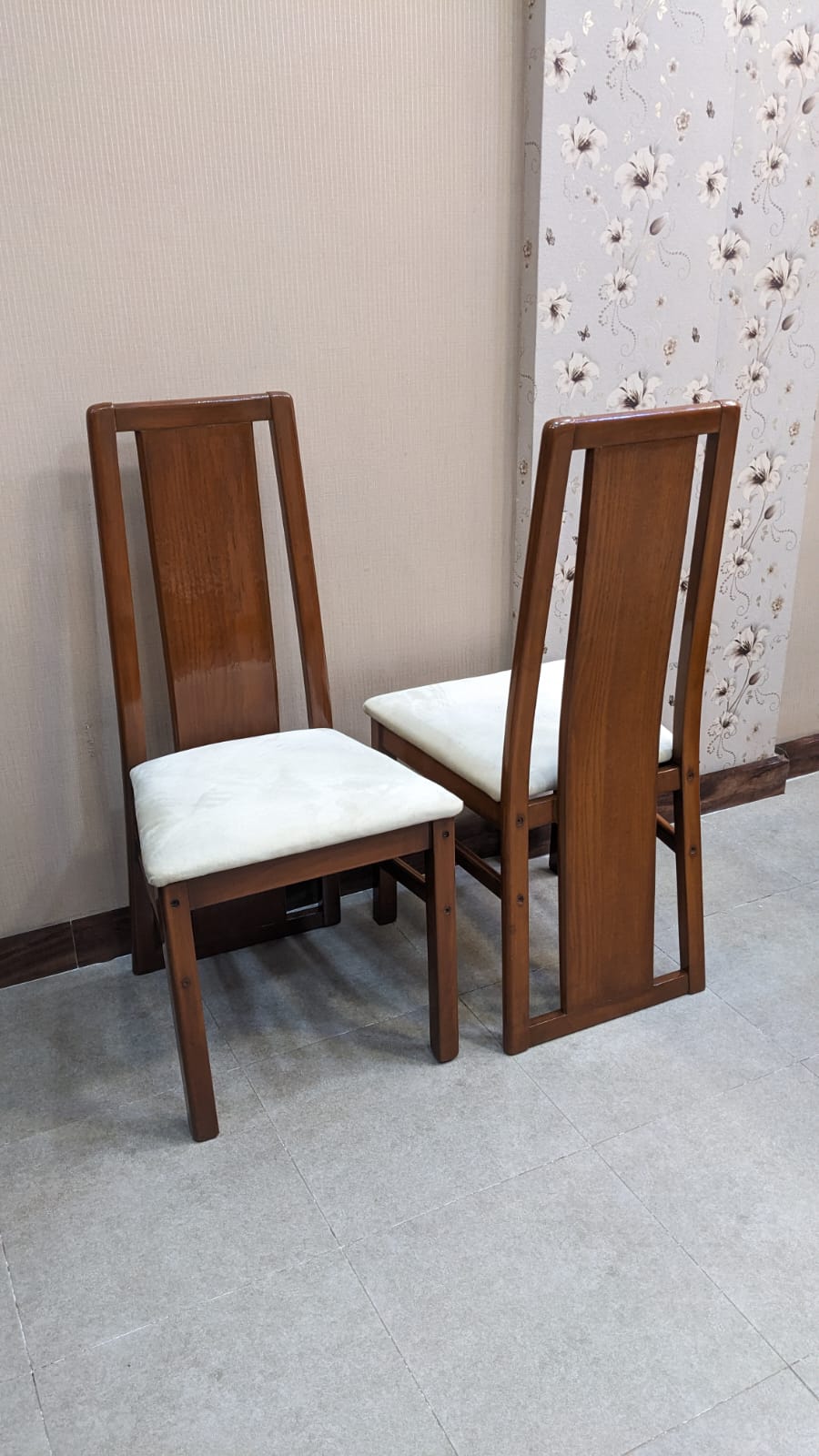 Imported 10 Seater Dining Table