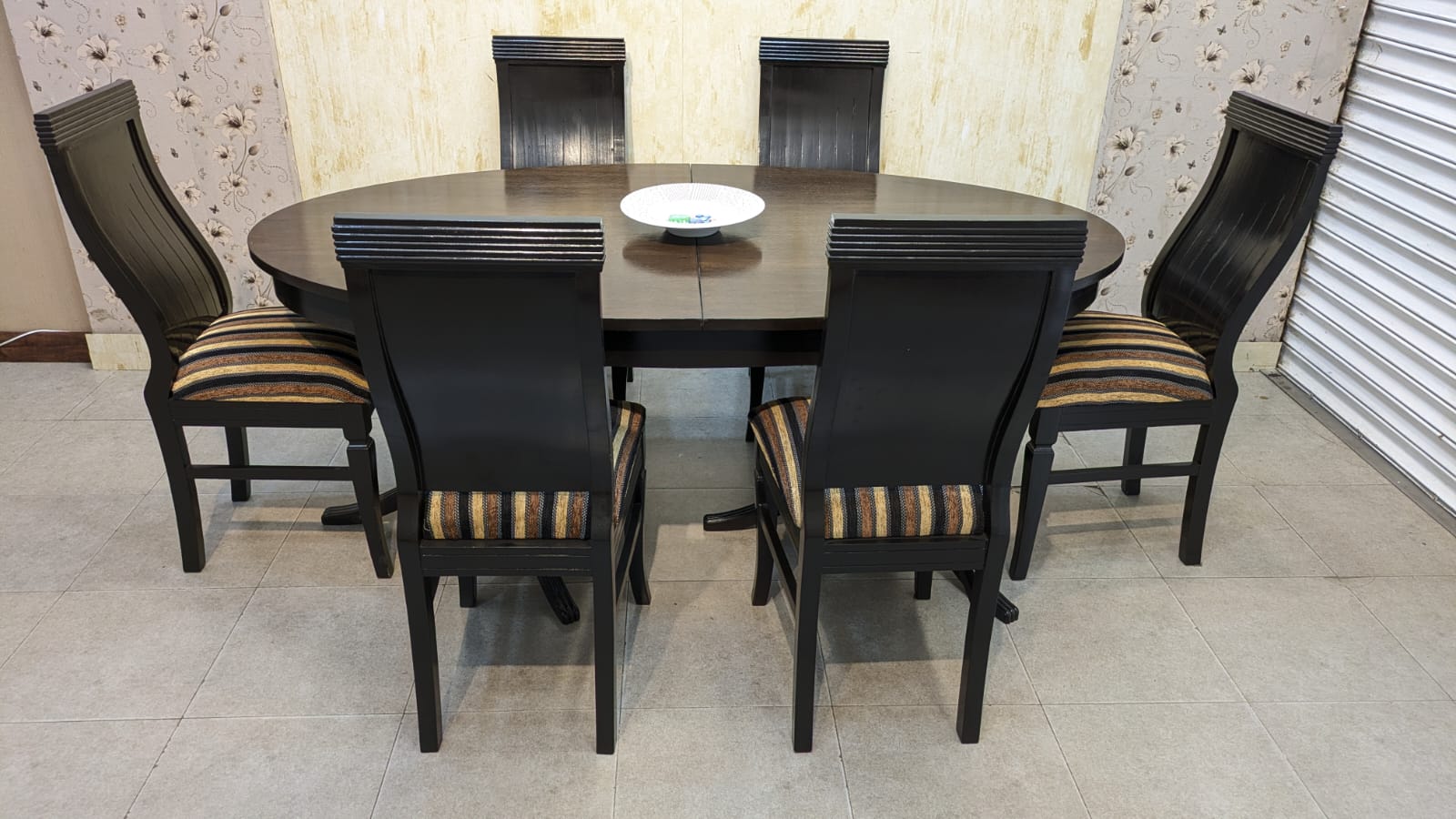 Imported 6 Seater Extendable Dining Table