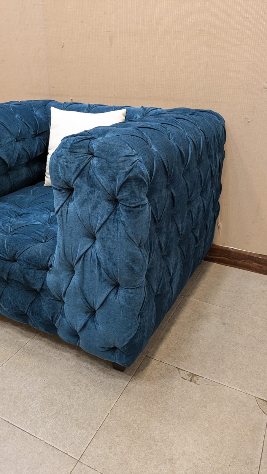Luxury Design 5 Seater Sofa Set