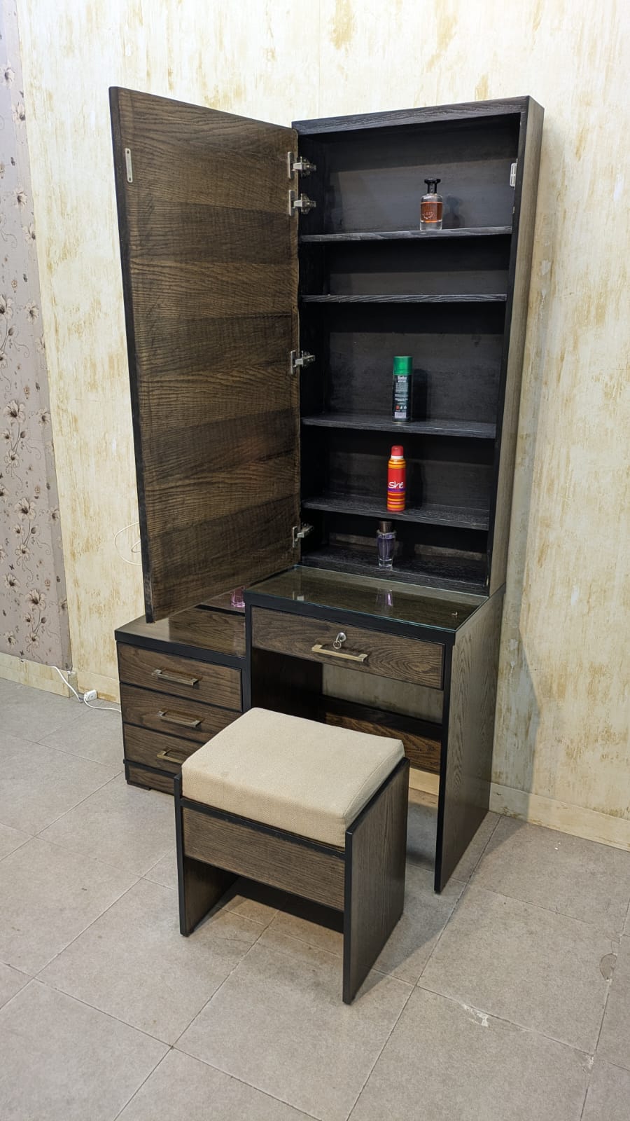 Modern Design King Size Bedroom Set
