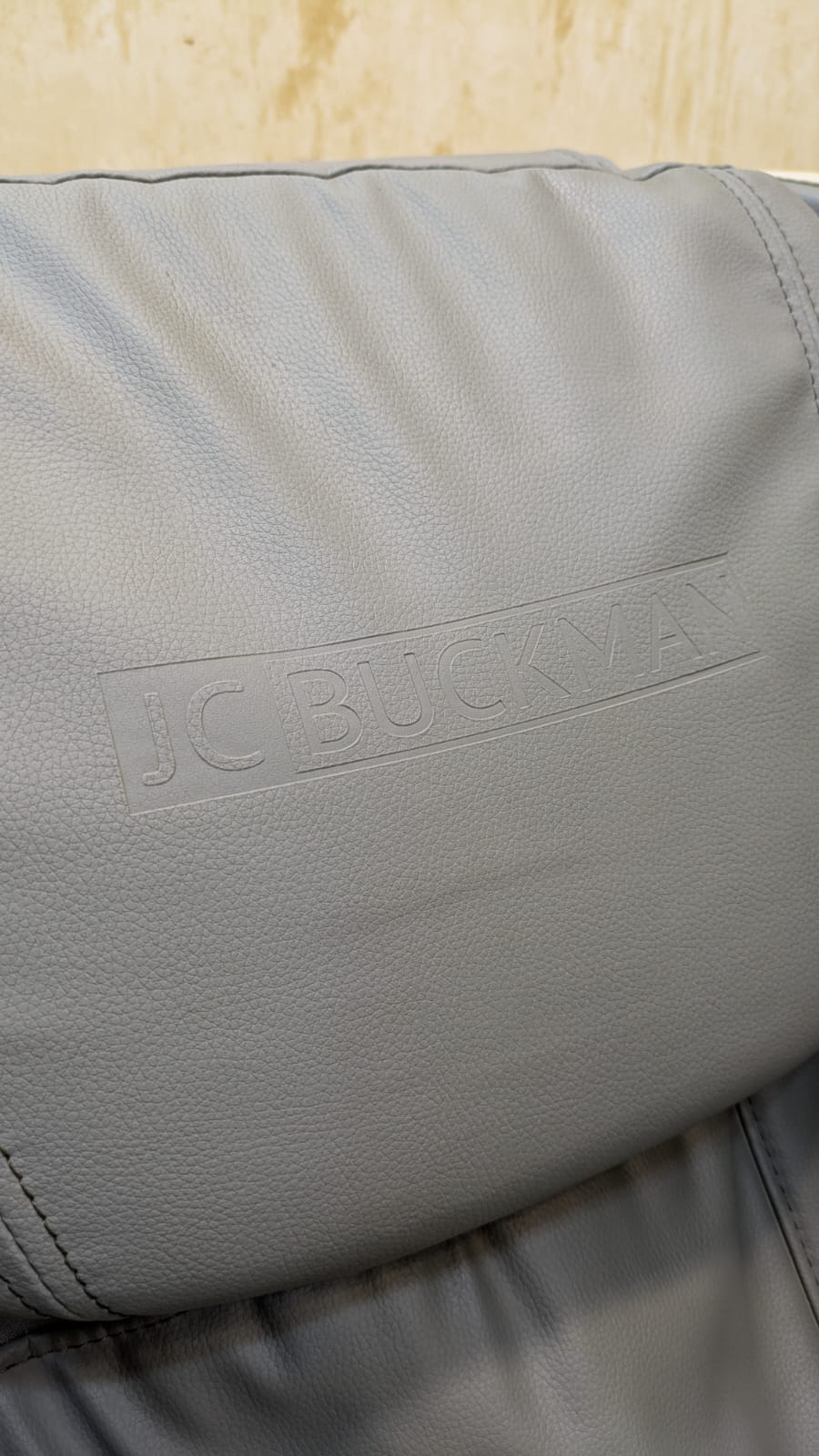 ✨ JC Buckman Full Body Massage Chair ✨