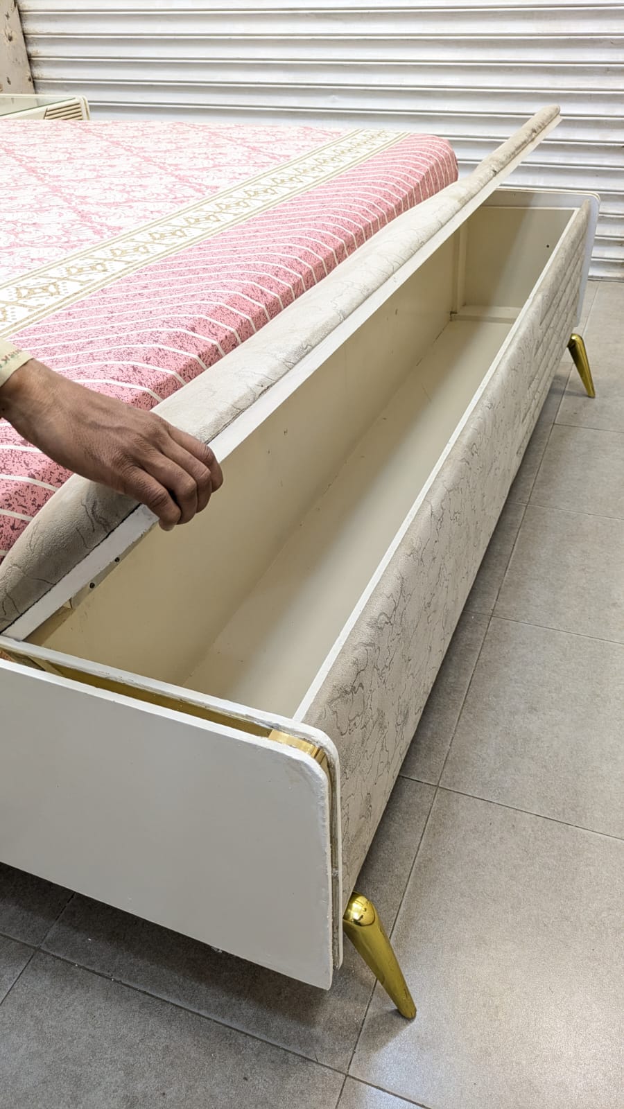 Bed Room Set