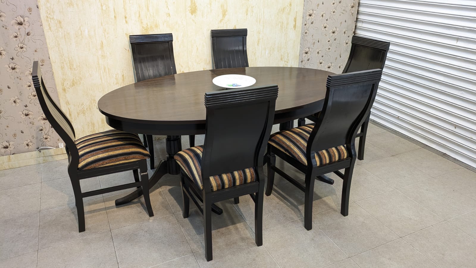 Imported 6 Seater Extendable Dining Table