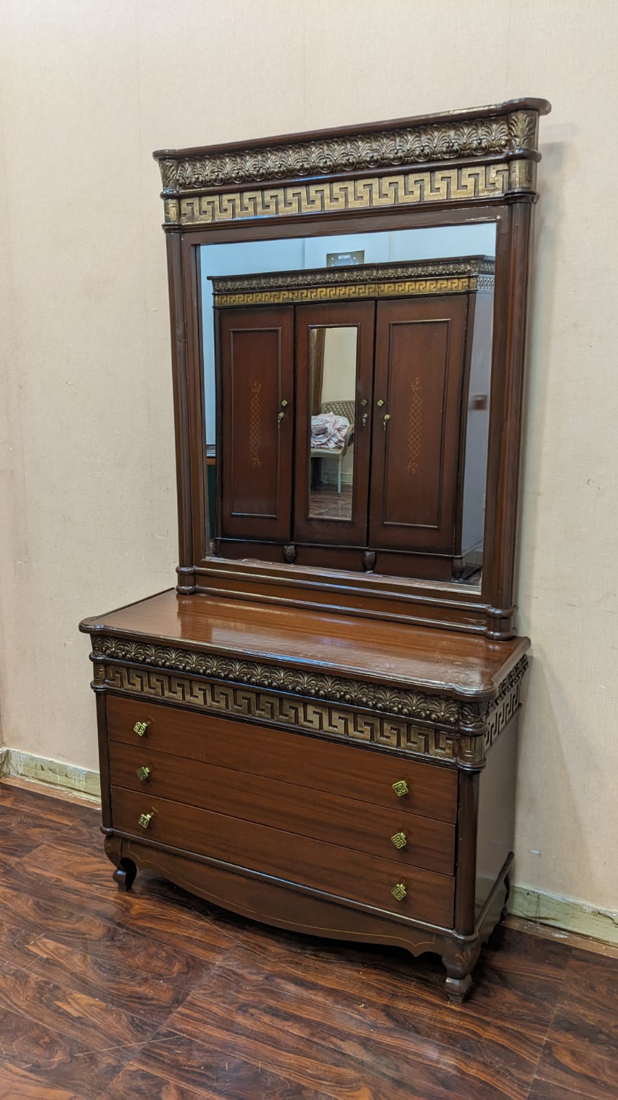 Queen Size Bedroom Set