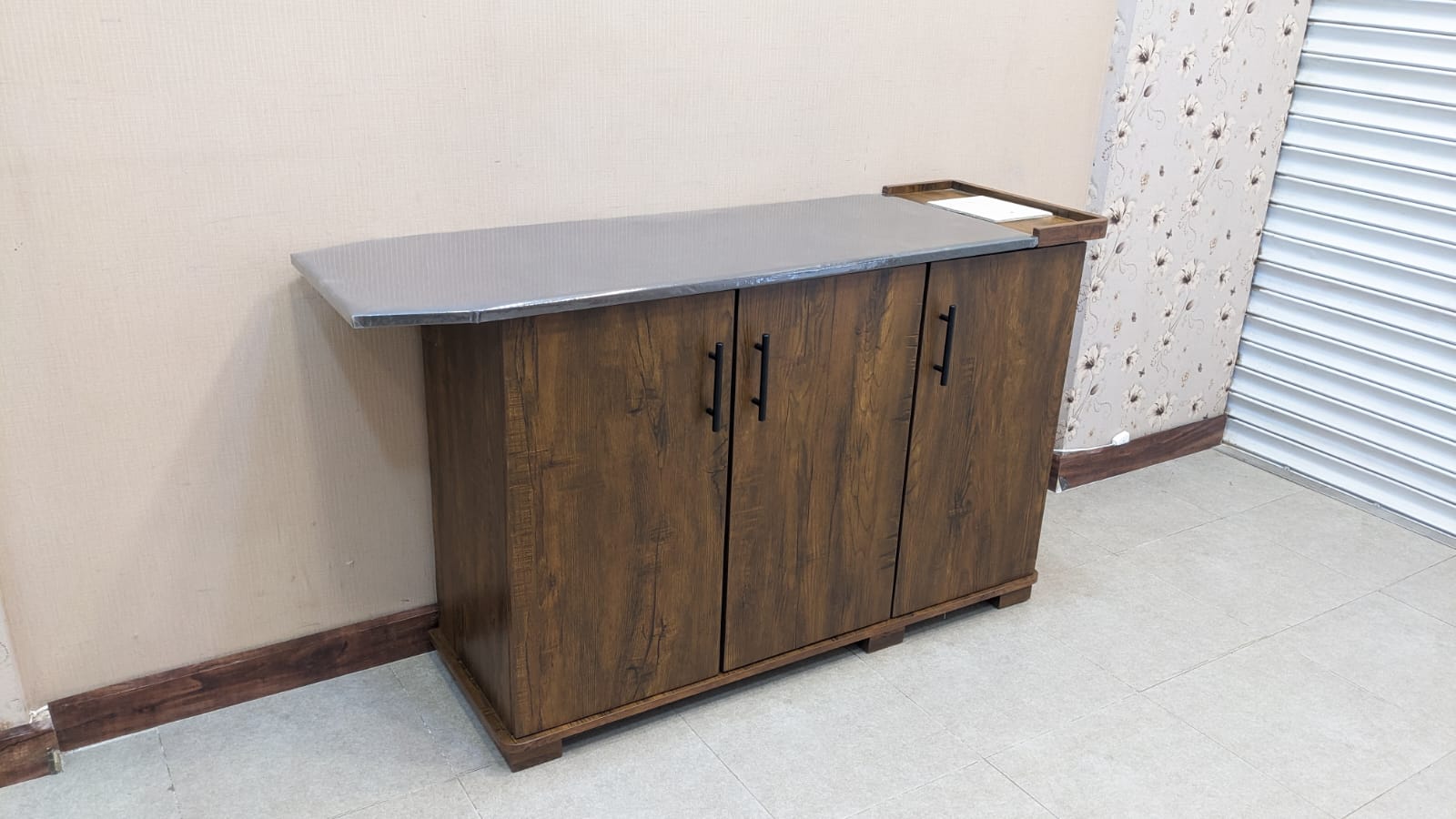 Brand New Ironing Station