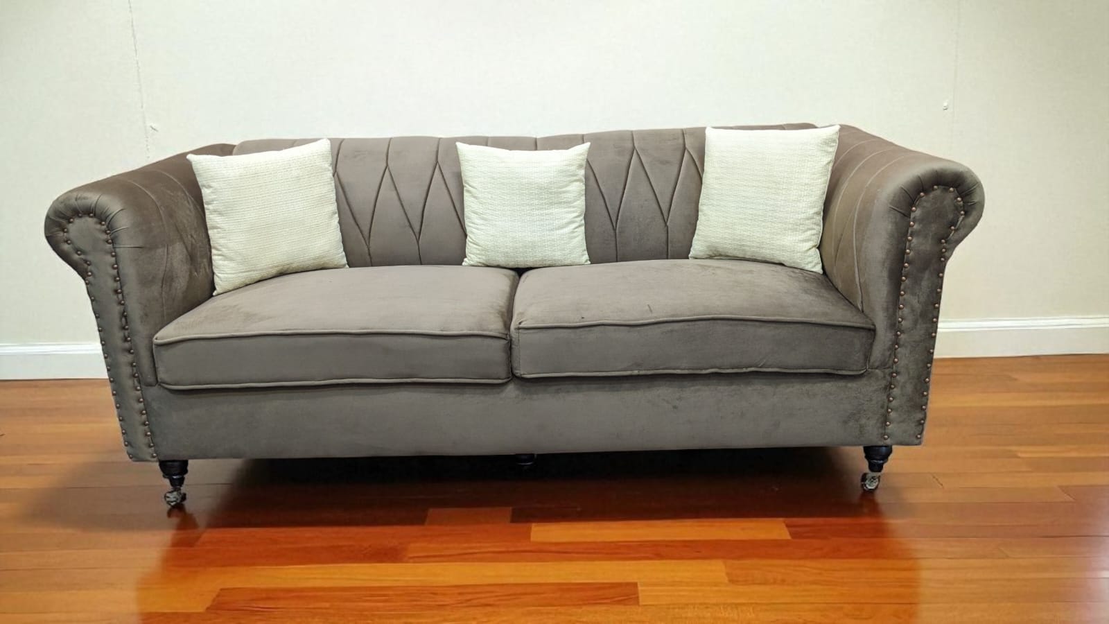 4 Seater Sofa Set