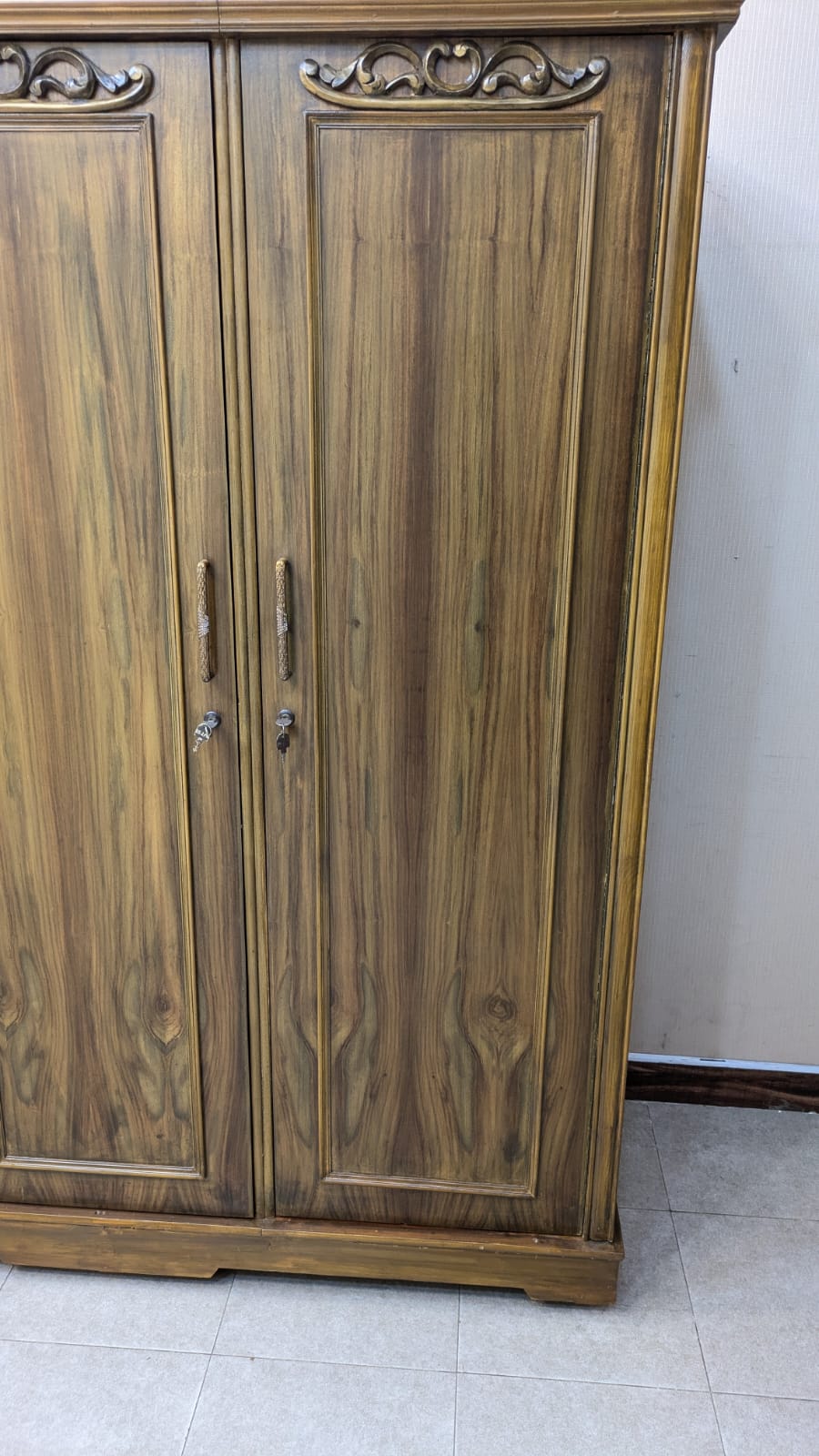 SHEESHAM WOOD KING SIZE BEDROOM SET