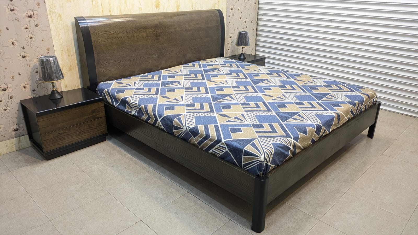 Habitt Cooper king Size Bed Set