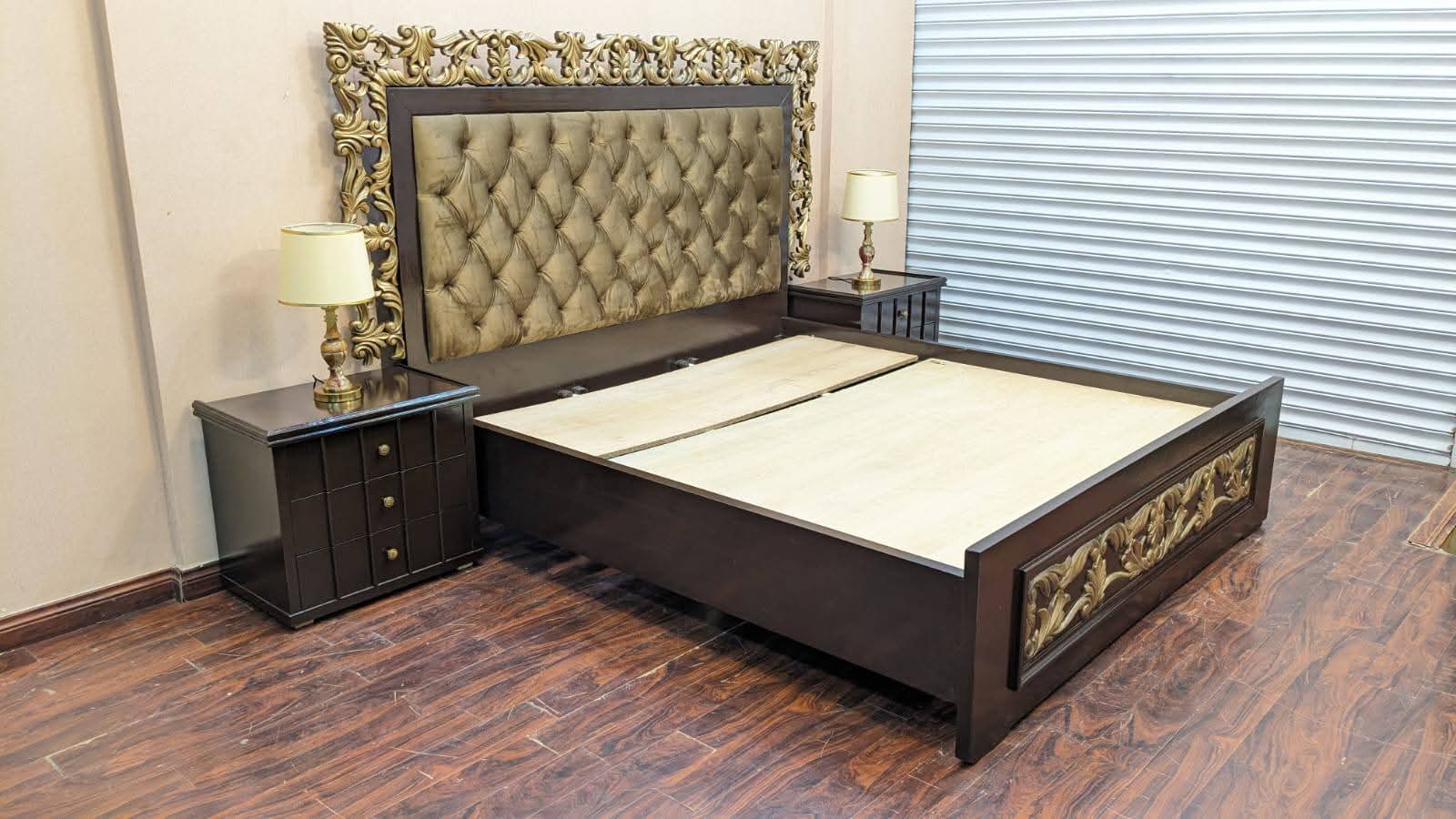 King Size Bed with 2 Side Tables and Dressing Table