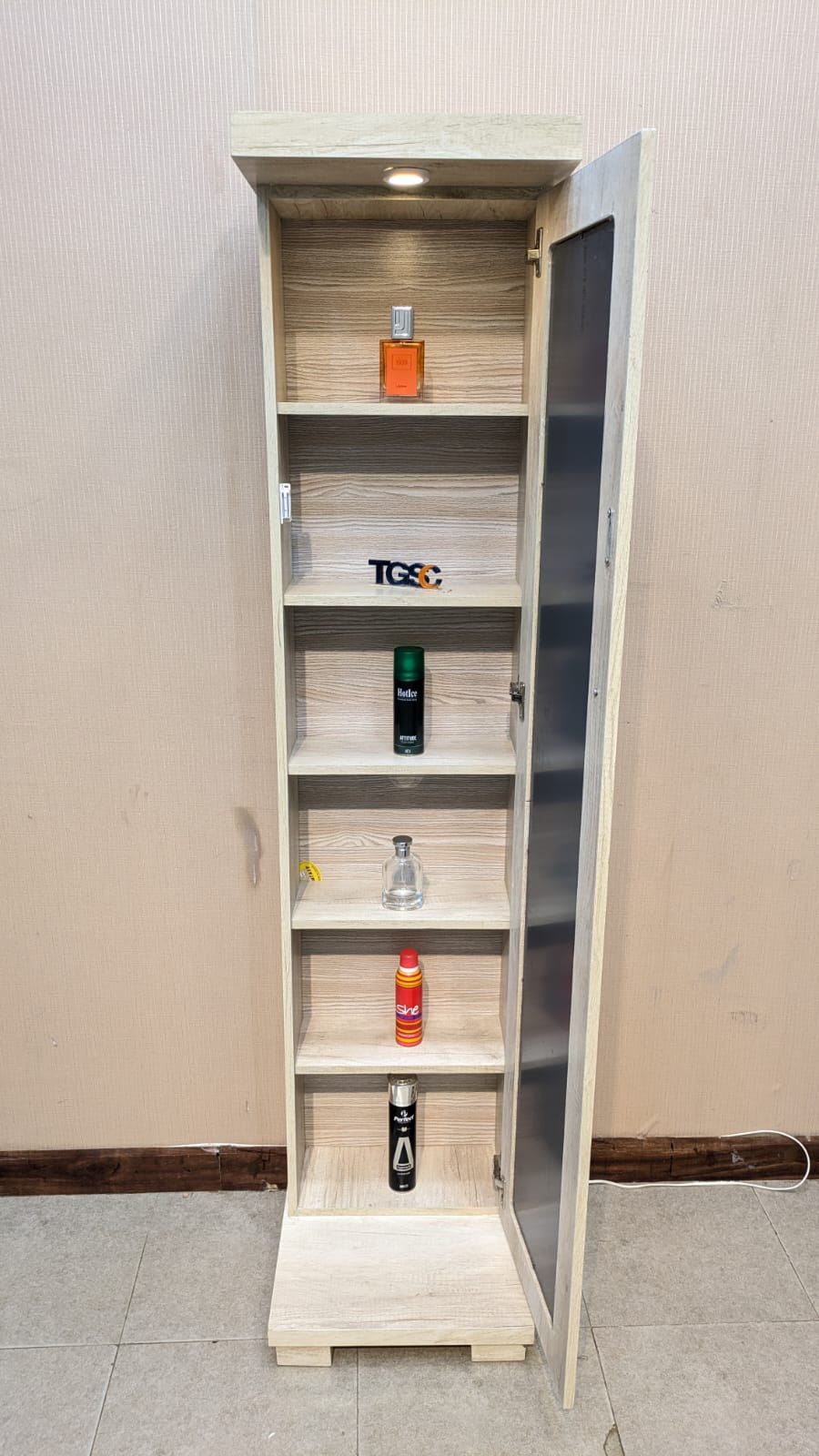 Brand New Smart Dresser