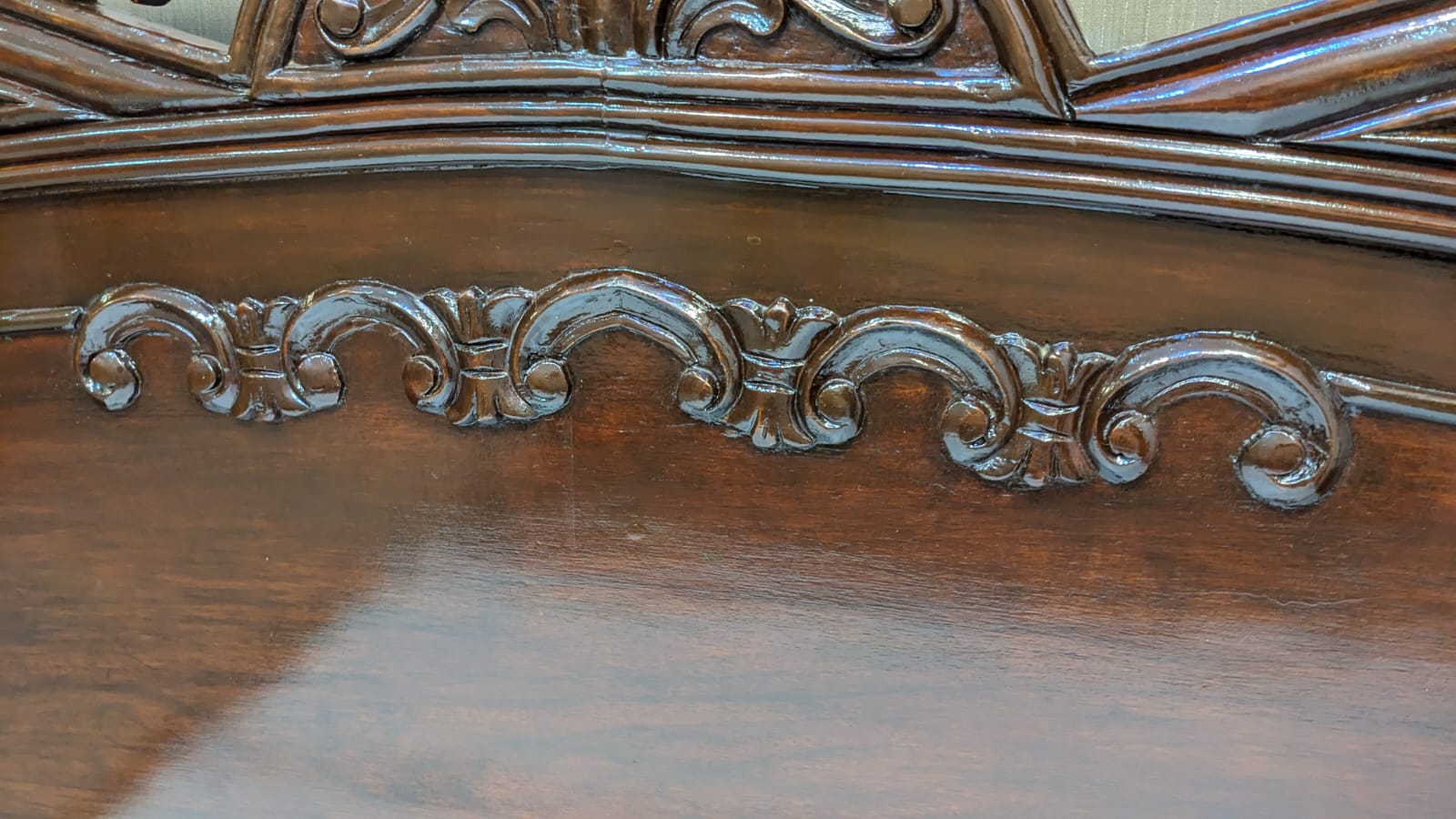 Solid Sheesham Wood King Size Bed with 2 Side Tables