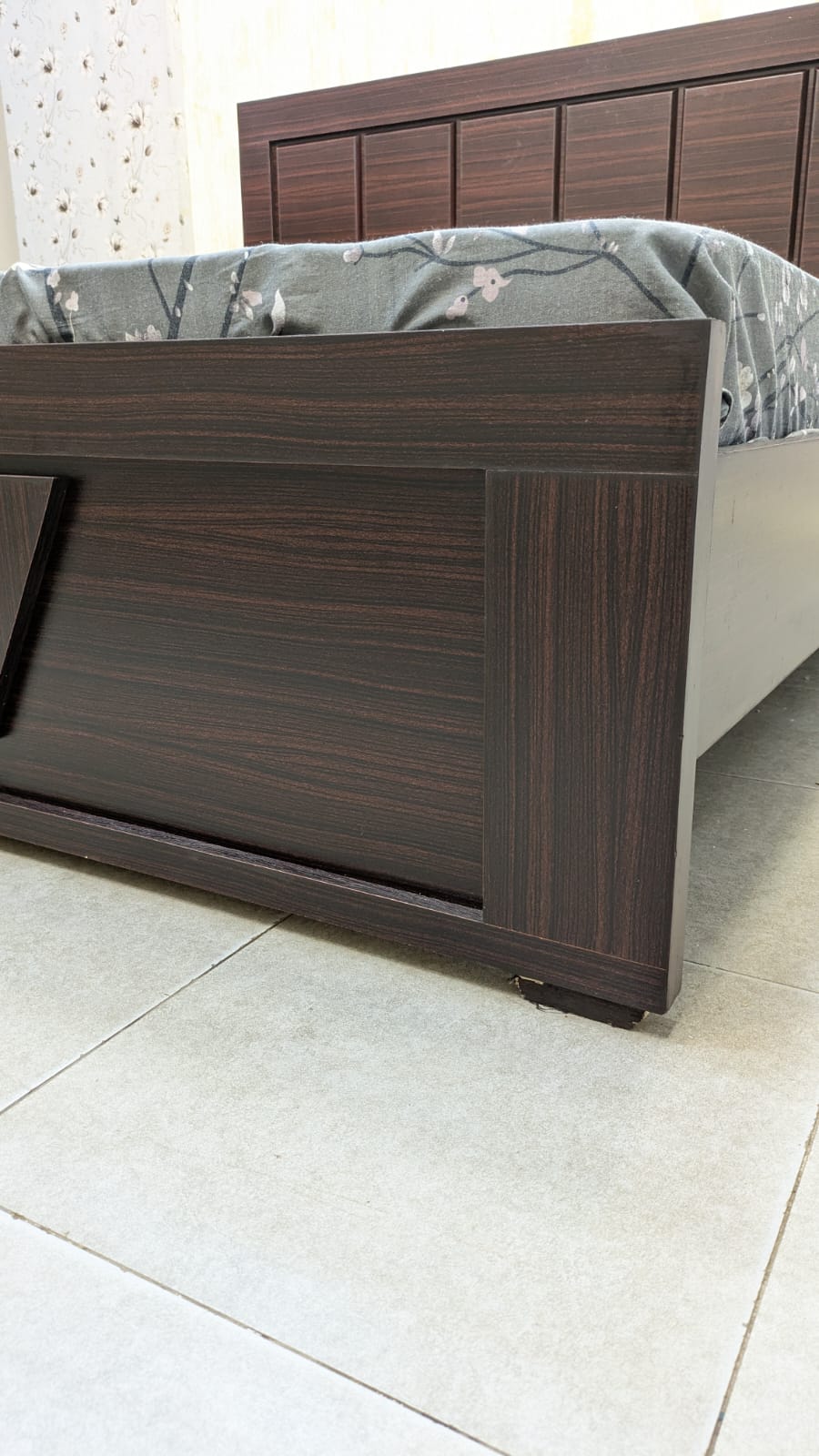 King size bed