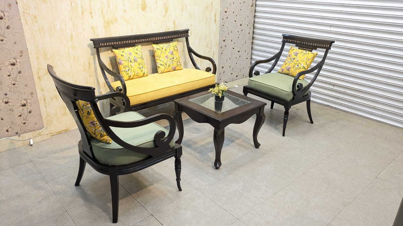 4 Seater Sofa Set