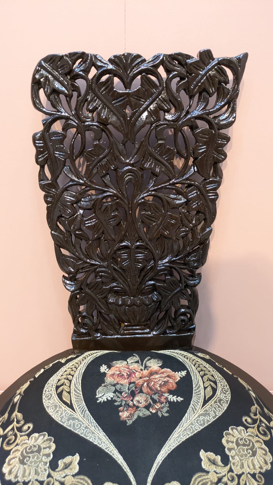 Peri chair