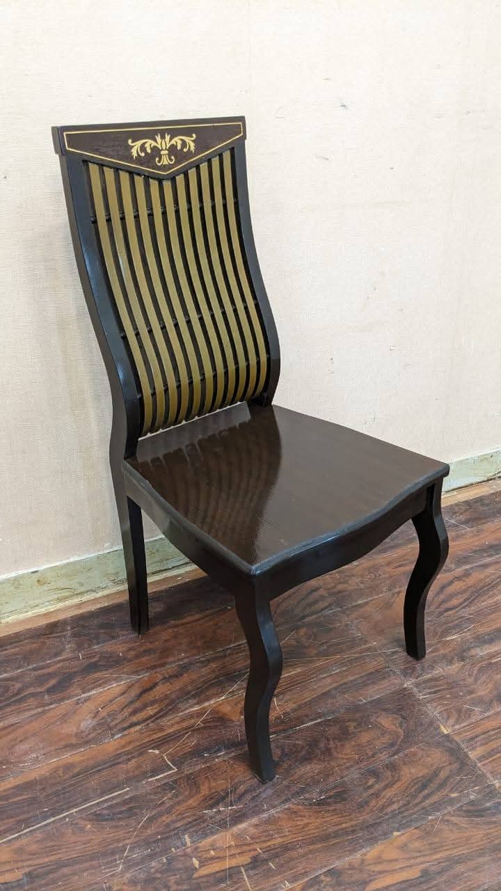 Pure Sheesham Wood 6 Seater Dining Table