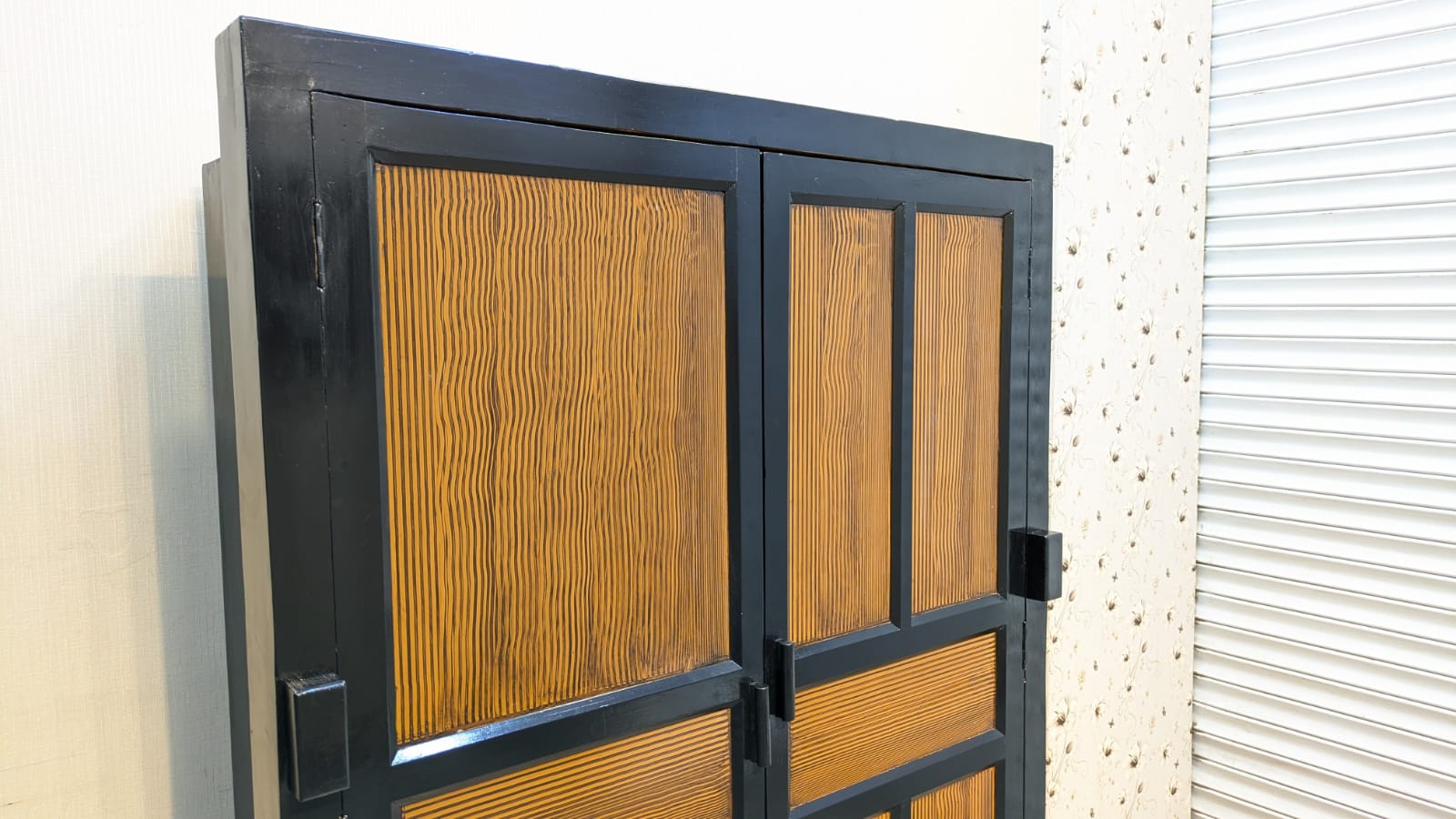 Solid Diyar Wood 2 Door Almirah