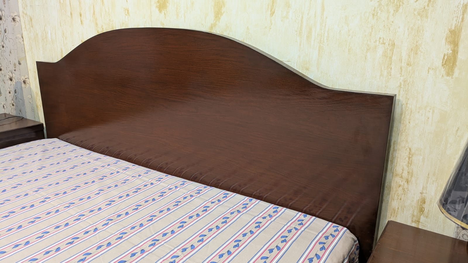 King size bed set