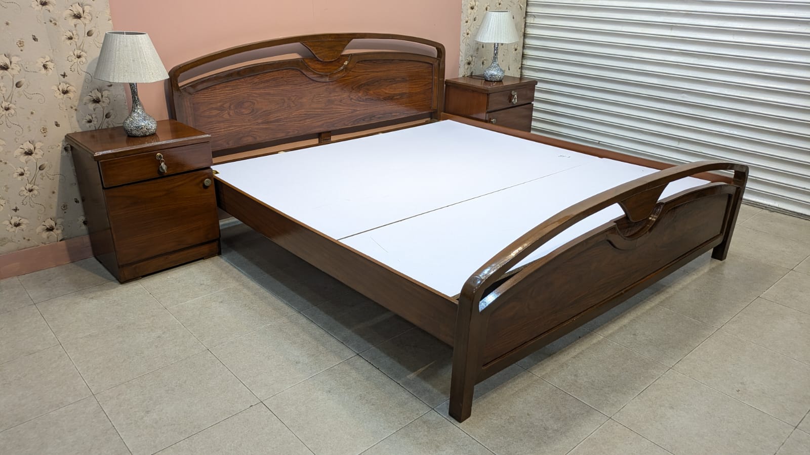 Beautiful Sheesham Wood King Size Bed Set