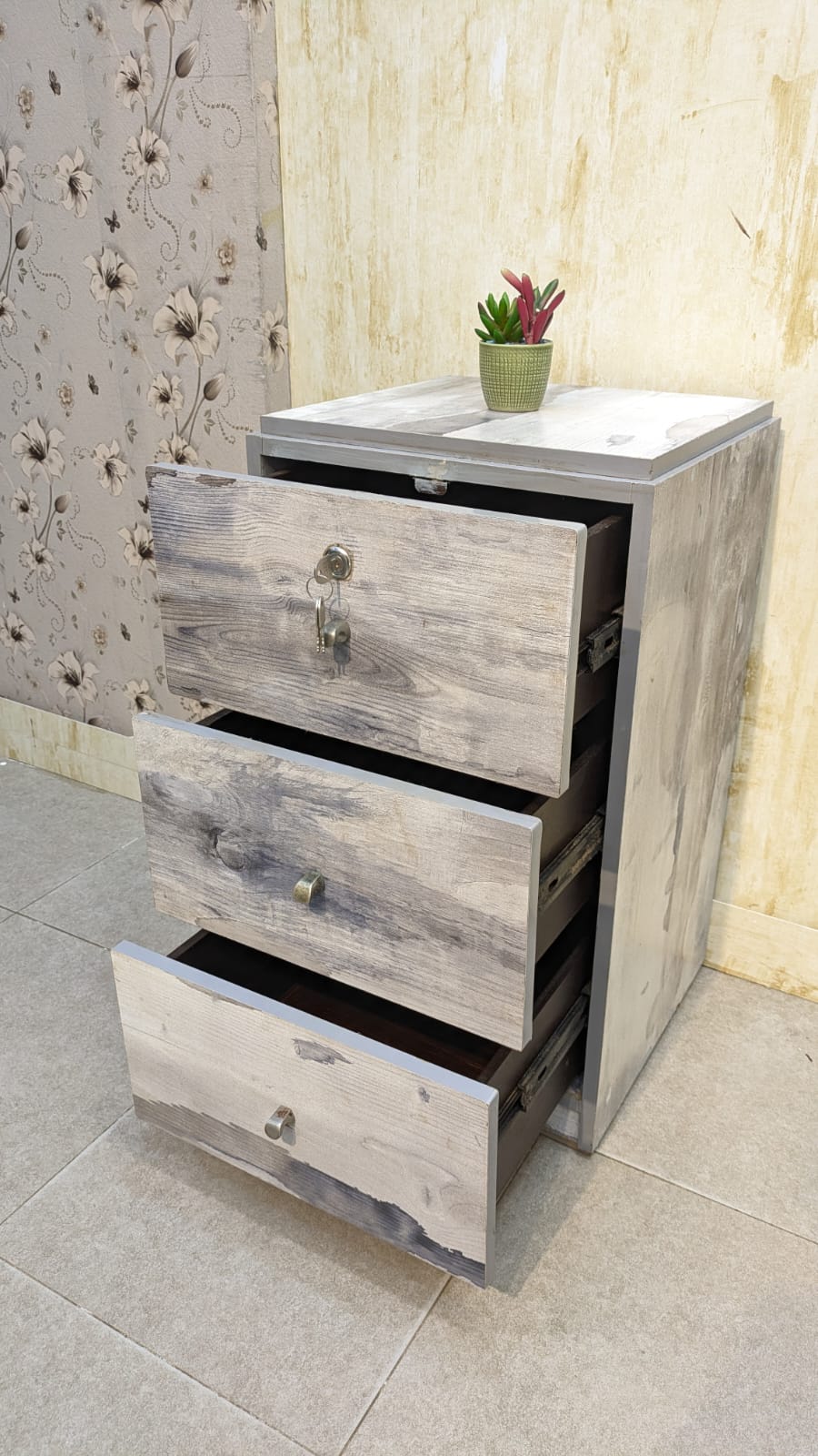 Pedastal drawer