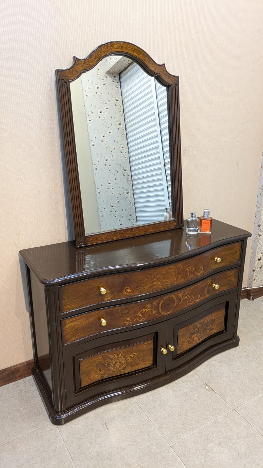Vintage King Size Bed Set with Mattress